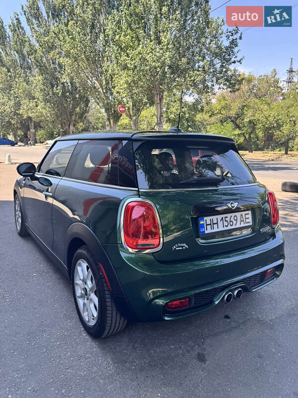 Хэтчбек MINI Cooper 2016 в Одессе