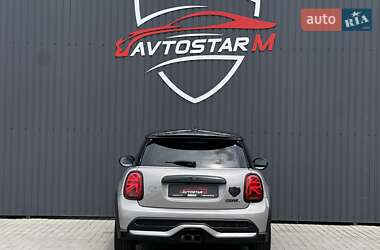 Хэтчбек MINI Cooper 2021 в 