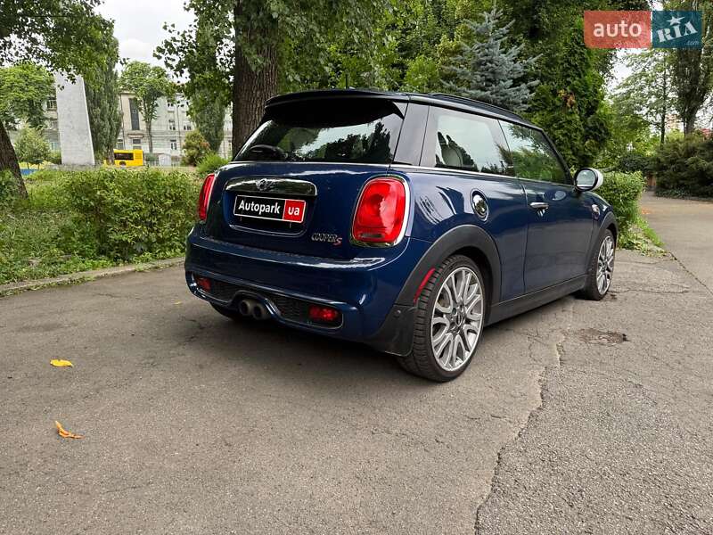 Хетчбек MINI Cooper 2015 в Києві