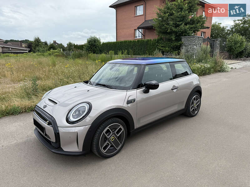 Хэтчбек MINI Cooper 2022 в 