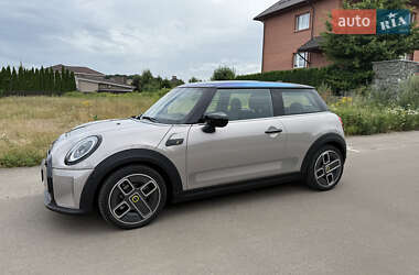 Хэтчбек MINI Cooper 2022 в 