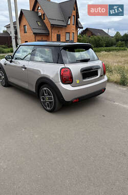 Хэтчбек MINI Cooper 2022 в 