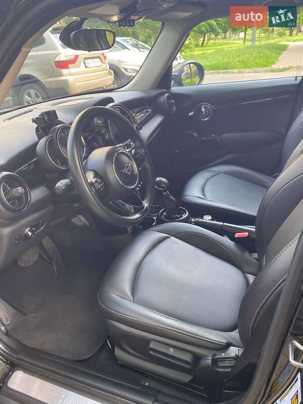 Хетчбек MINI Cooper 2018 в Києві