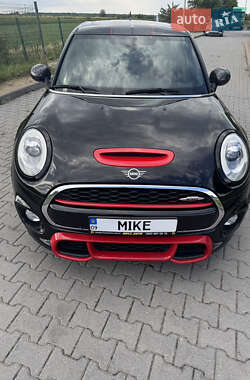 Хэтчбек MINI Cooper 2017 в 