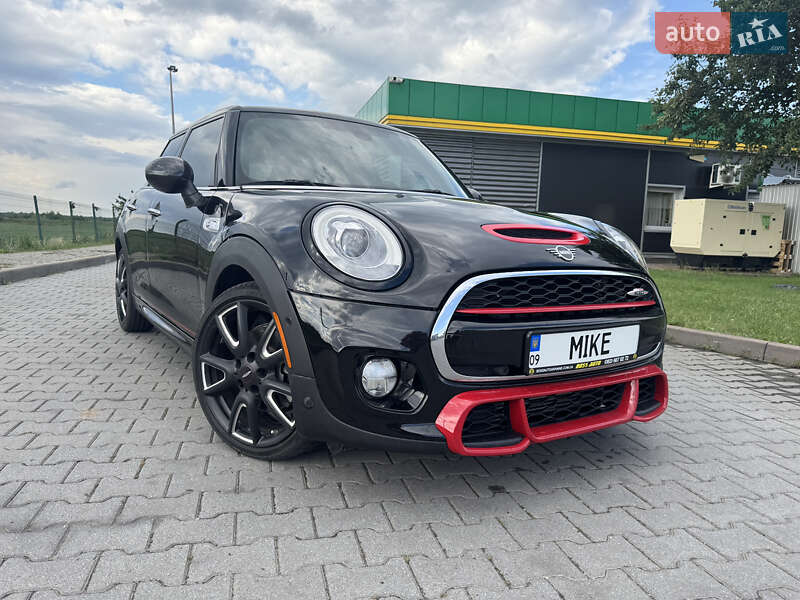 Хэтчбек MINI Cooper 2017 в 