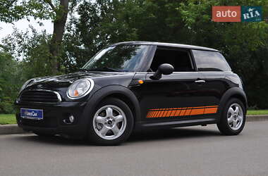 MINI Cooper 2010