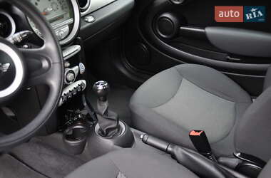 Хэтчбек MINI Cooper 2010 в 