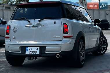 Хэтчбек MINI Cooper 2011 в 