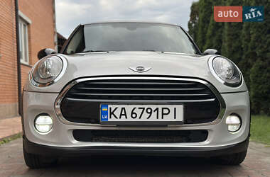 Хэтчбек MINI Cooper 2018 в 