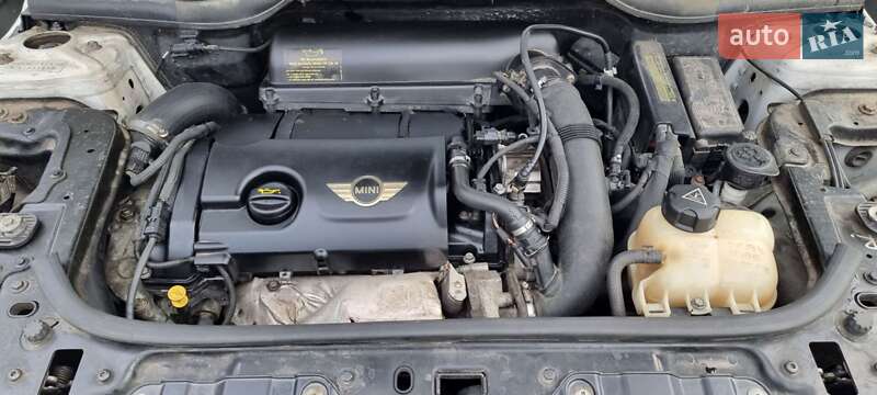 Внедорожник / Кроссовер MINI Cooper 2012 в Киеве