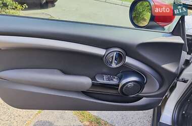 Хэтчбек MINI Cooper 2023 в 