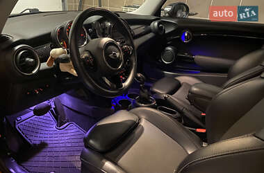 Хэтчбек MINI Cooper 2014 в 