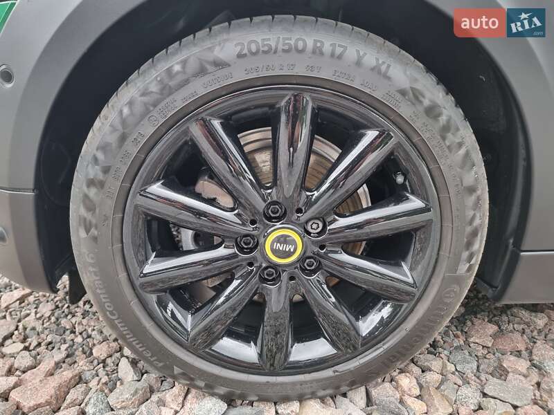 Хэтчбек MINI Cooper 2020 в Радивилове