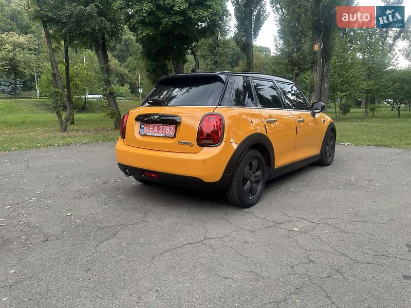 Хэтчбек MINI Cooper 2014 в Киеве фото 7 Хэтчбек MINI Cooper 2014 в Киеве