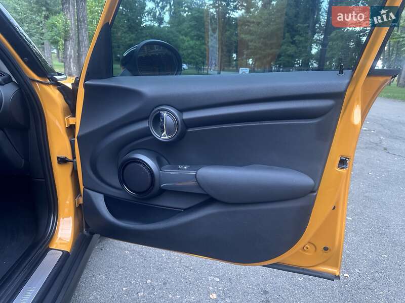 Хэтчбек MINI Cooper 2014 в Киеве фото 12 Хэтчбек MINI Cooper 2014 в Киеве