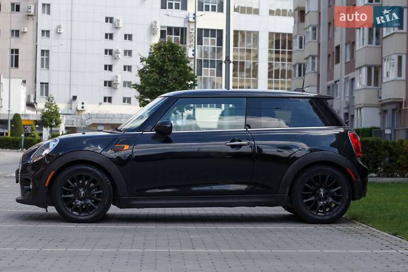 Хэтчбек MINI Cooper 2015 в Киеве