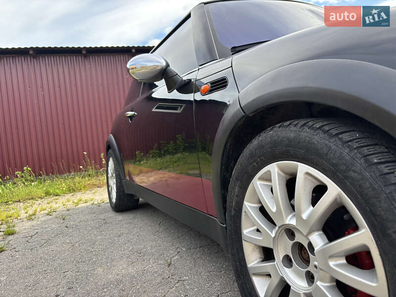 Хэтчбек MINI Cooper 2001 в Красилове