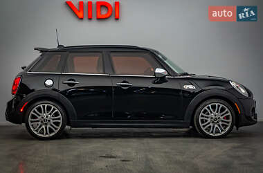 Хэтчбек MINI Cooper 2015 в 