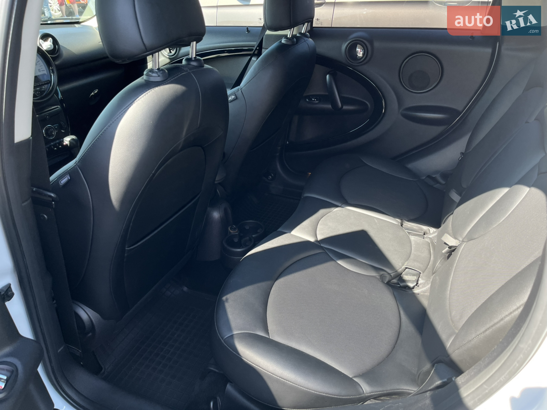 2014 MINI Cooper - мініатюра 12
