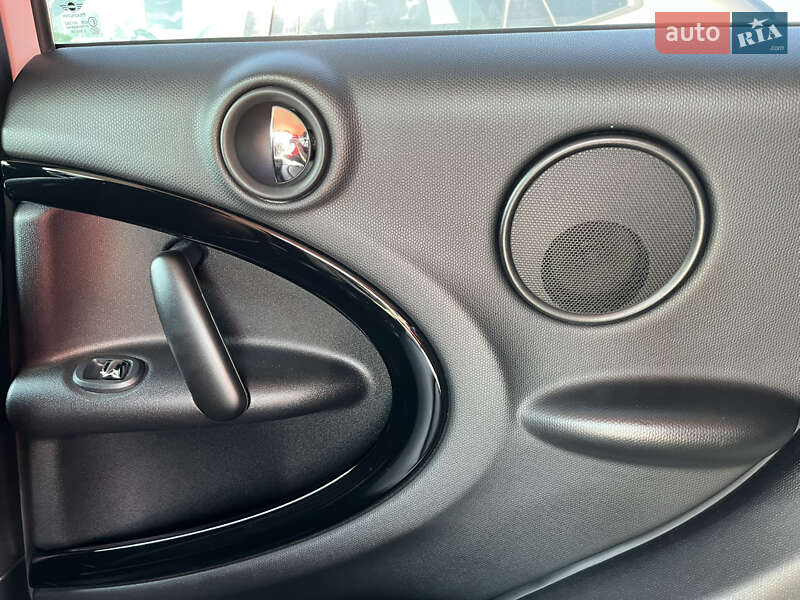 Хэтчбек MINI Cooper 2014 в Львове