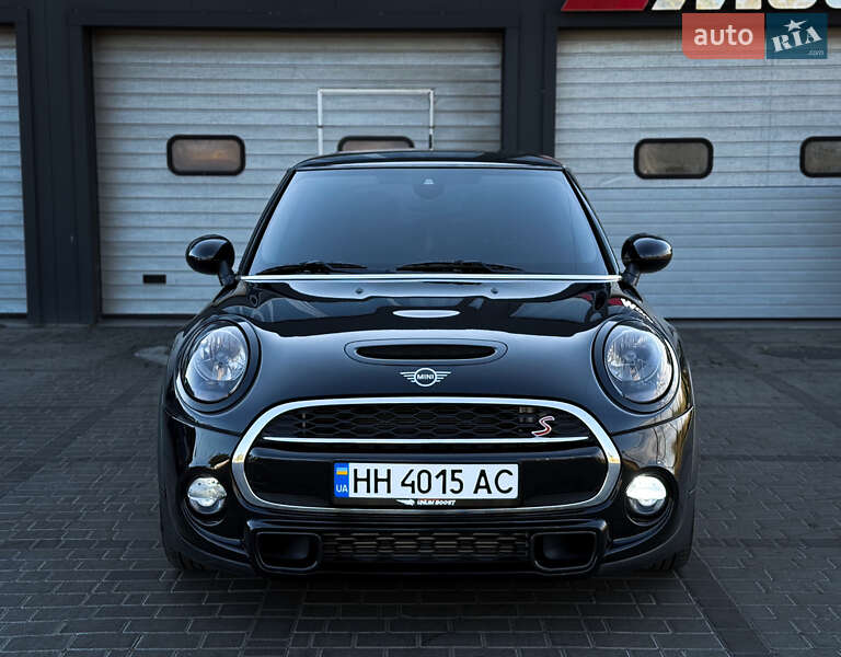 Хэтчбек MINI Cooper 2019 в Одессе