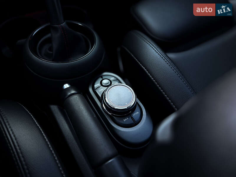 Хэтчбек MINI Cooper 2019 в Одессе