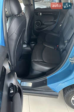 Хэтчбек MINI Cooper 2015 в 