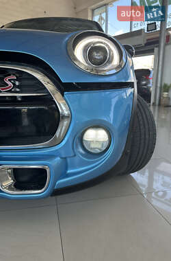 Хэтчбек MINI Cooper 2015 в 