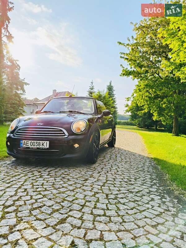 Хэтчбек MINI Cooper 2013 в Днепре