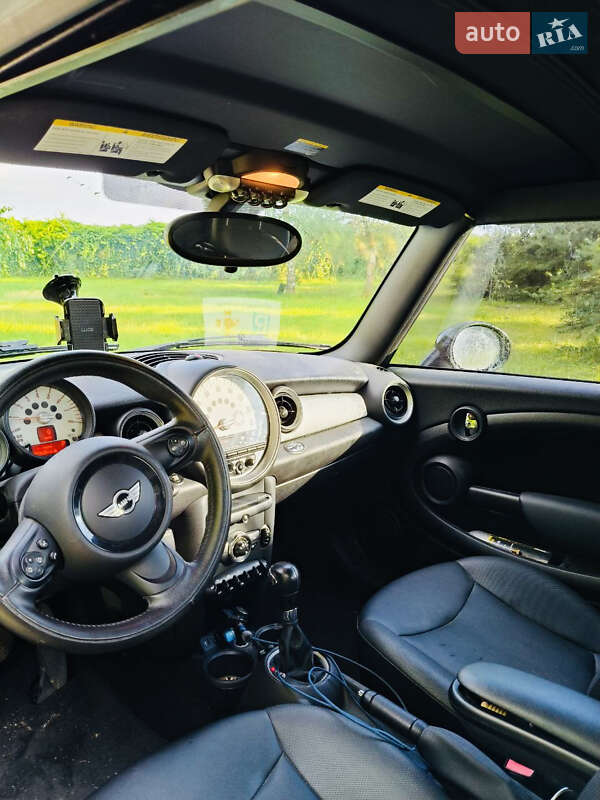Хэтчбек MINI Cooper 2013 в Днепре