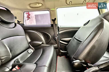 Хэтчбек MINI Cooper 2013 в 