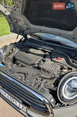 Хэтчбек MINI Cooper 2020 в 