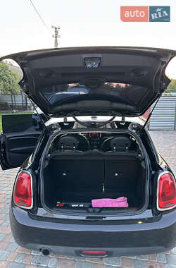 Хэтчбек MINI Cooper 2014 в Черкассах