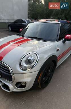 MINI Cooper 2017
