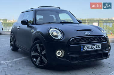 MINI Cooper 2017