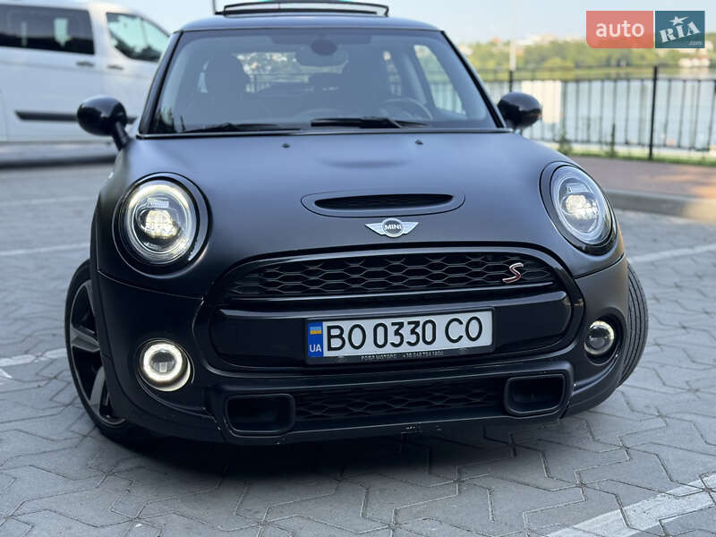 Хэтчбек MINI Cooper 2017 в Тернополе