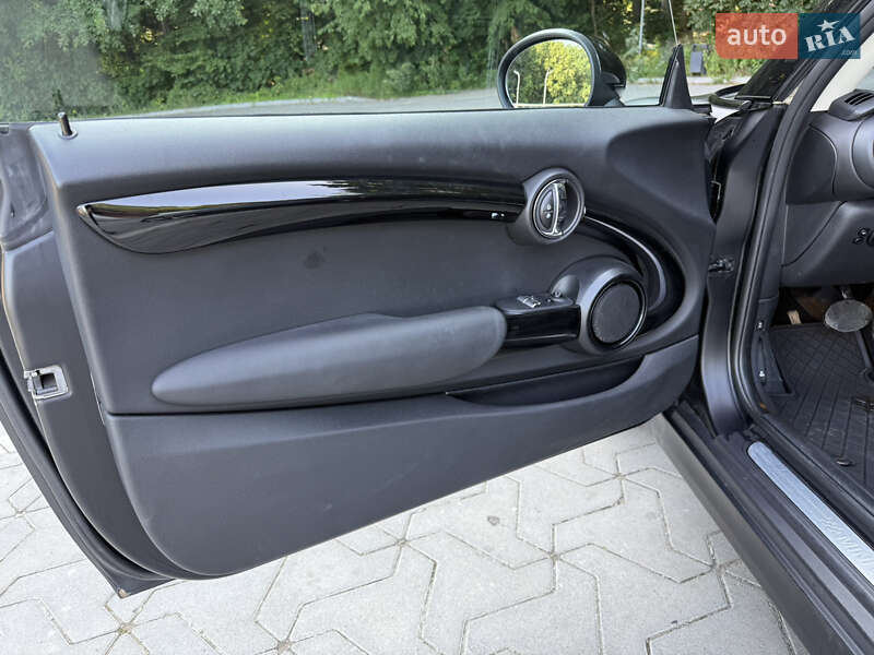 Хэтчбек MINI Cooper 2017 в Тернополе