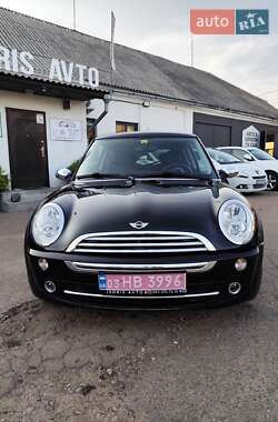 Хэтчбек MINI Cooper 2005 в 