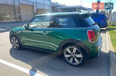Хэтчбек MINI Cooper 2019 в 
