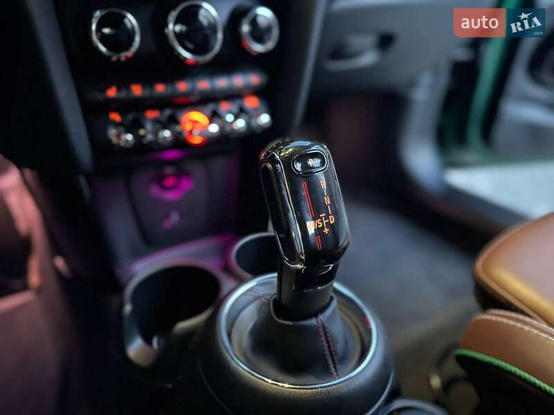 Хэтчбек MINI Cooper 2019 в Киеве