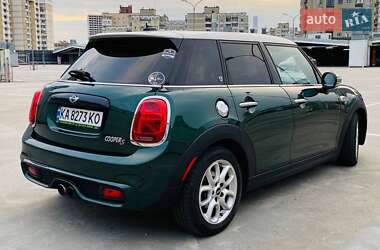 Хэтчбек MINI Cooper 2016 в 