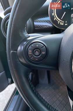 Хэтчбек MINI Cooper 2016 в 