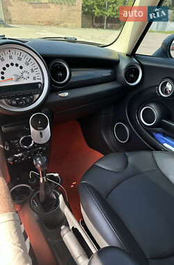 Хэтчбек MINI Cooper 2013 в 