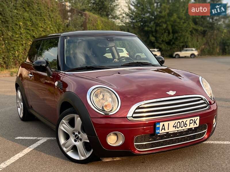Хэтчбек MINI Cooper 2007 в 