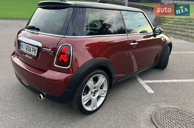 Хэтчбек MINI Cooper 2007 в 