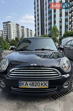 Хэтчбек MINI Cooper 2009 в 
