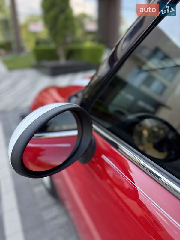 Хэтчбек MINI Cooper 2013 в Ужгороде