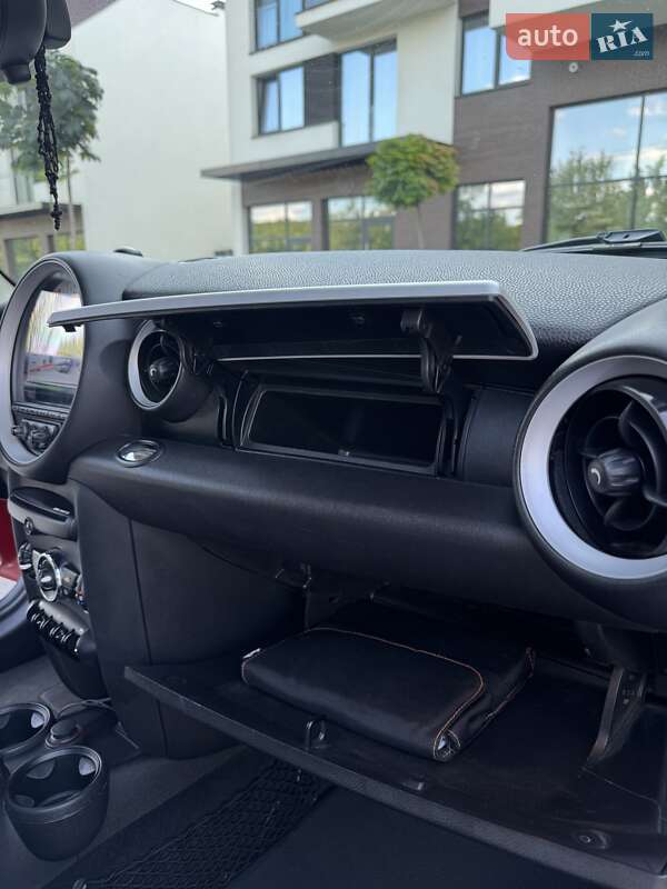 Хэтчбек MINI Cooper 2013 в Ужгороде