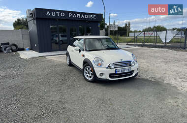 MINI Cooper 2012