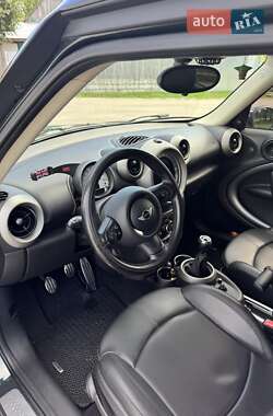 Хэтчбек MINI Cooper 2011 в 